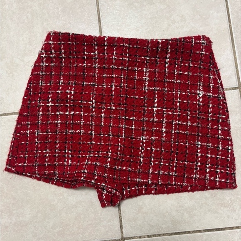 Zara red tweed check skort
